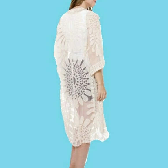 ✔ONLY 1 LEFT✔-NWT- BOHO WHT  LACE COVER-UP/ KIMONO - Picture 4 of 6